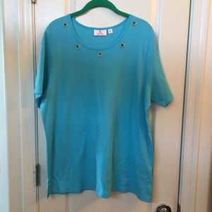 Cute turquoise t-shirt